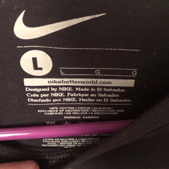Long Sleeve Nike T - Picture 2 of 2